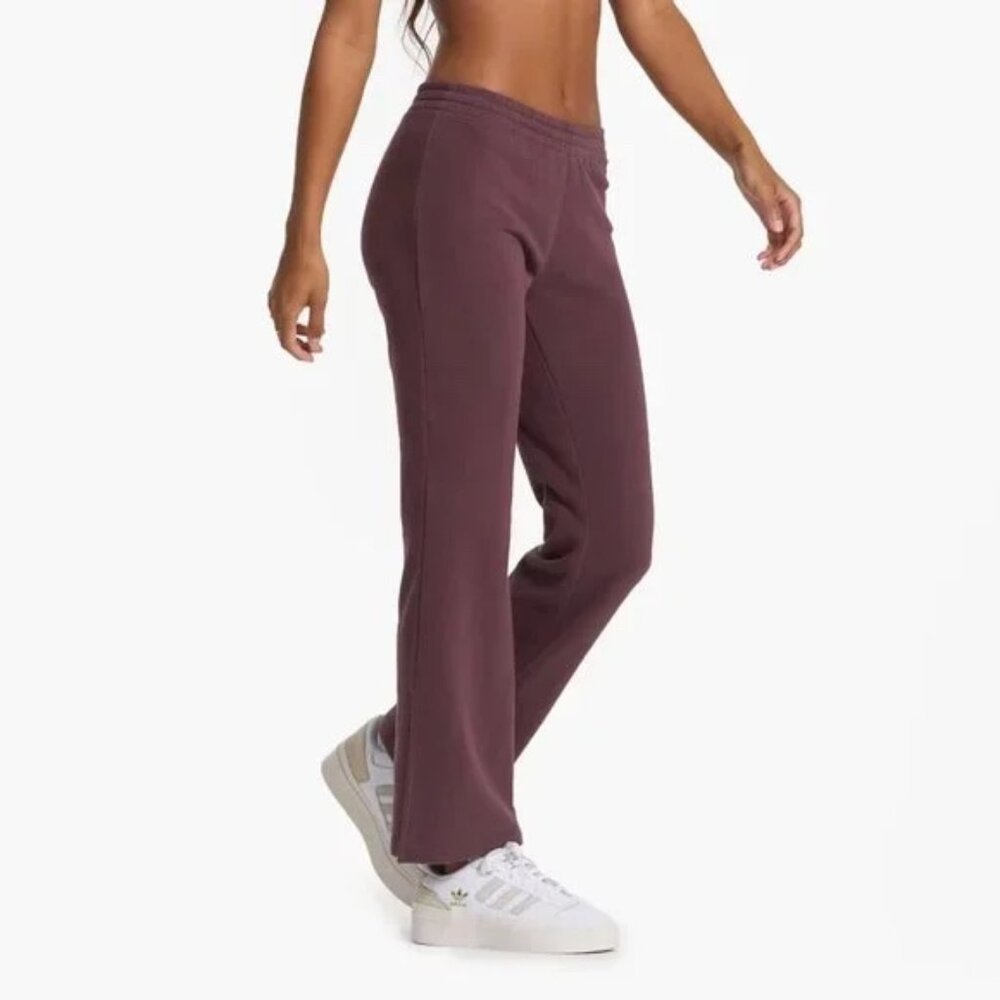 Vuori Sedona Wideleg Sweatpant Chestnut Purple, Small